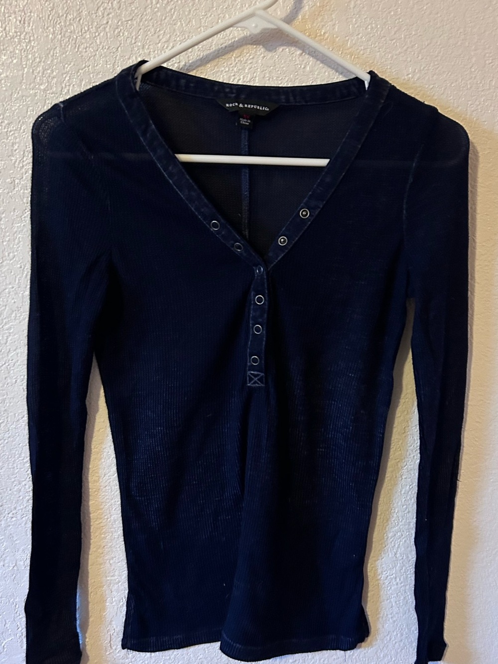 4for1: Rock & Republic Long-Sleeve Ribbed Henley Top
